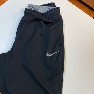 Nike men’s medium & large M L therma-fit pants w/adjustable waist & hem. EUC!